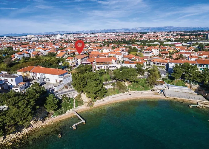 Amazing In With Sauna 別荘 ザダル