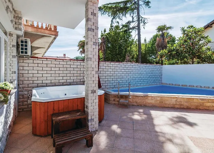 Amazing In With Sauna * ザダル